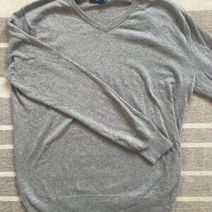 J. Crew Men's Wool V Neck Sweater Size Medium